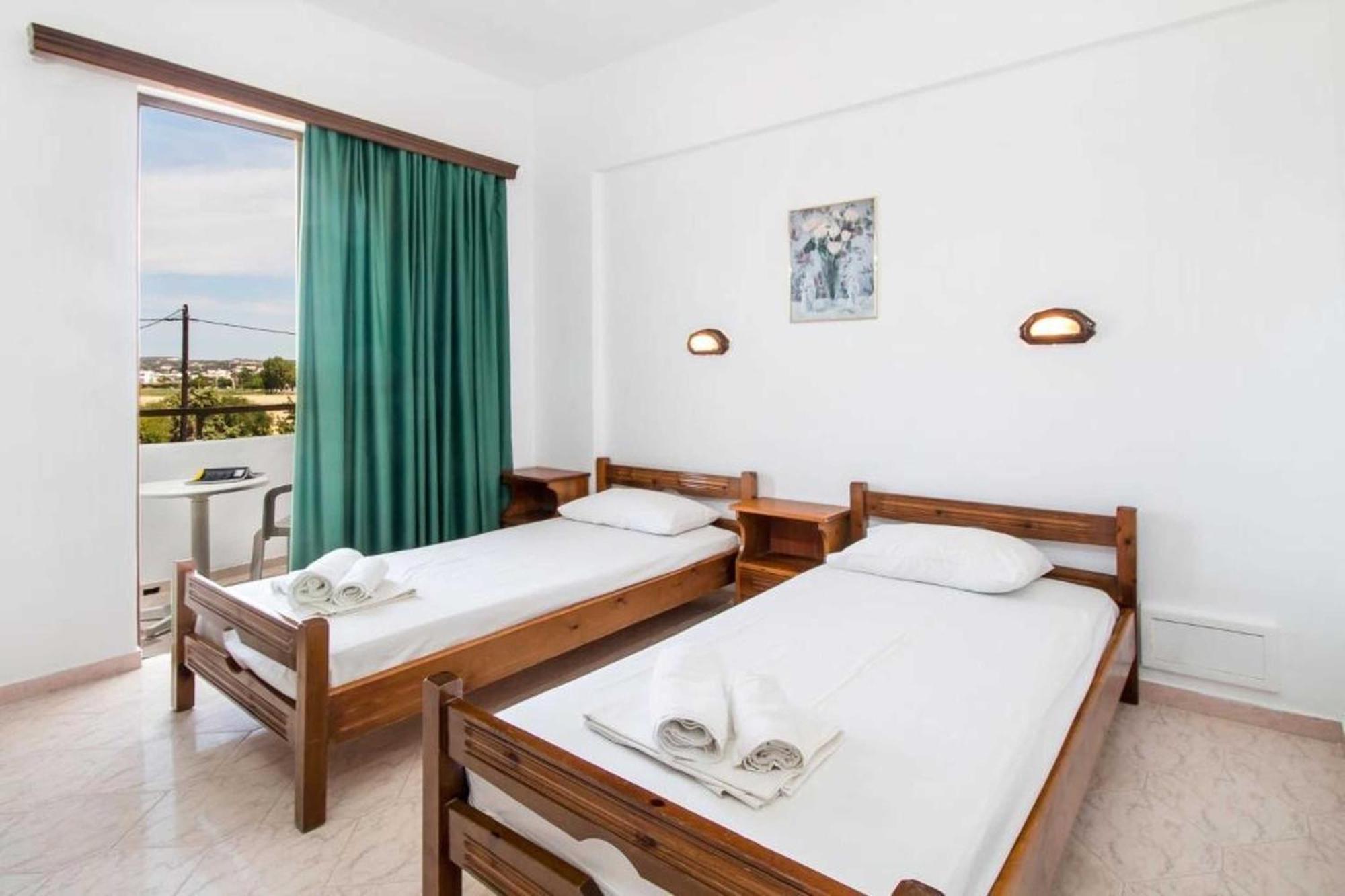 Nikos Bnb ฟาลิรากี ภายนอก รูปภาพ